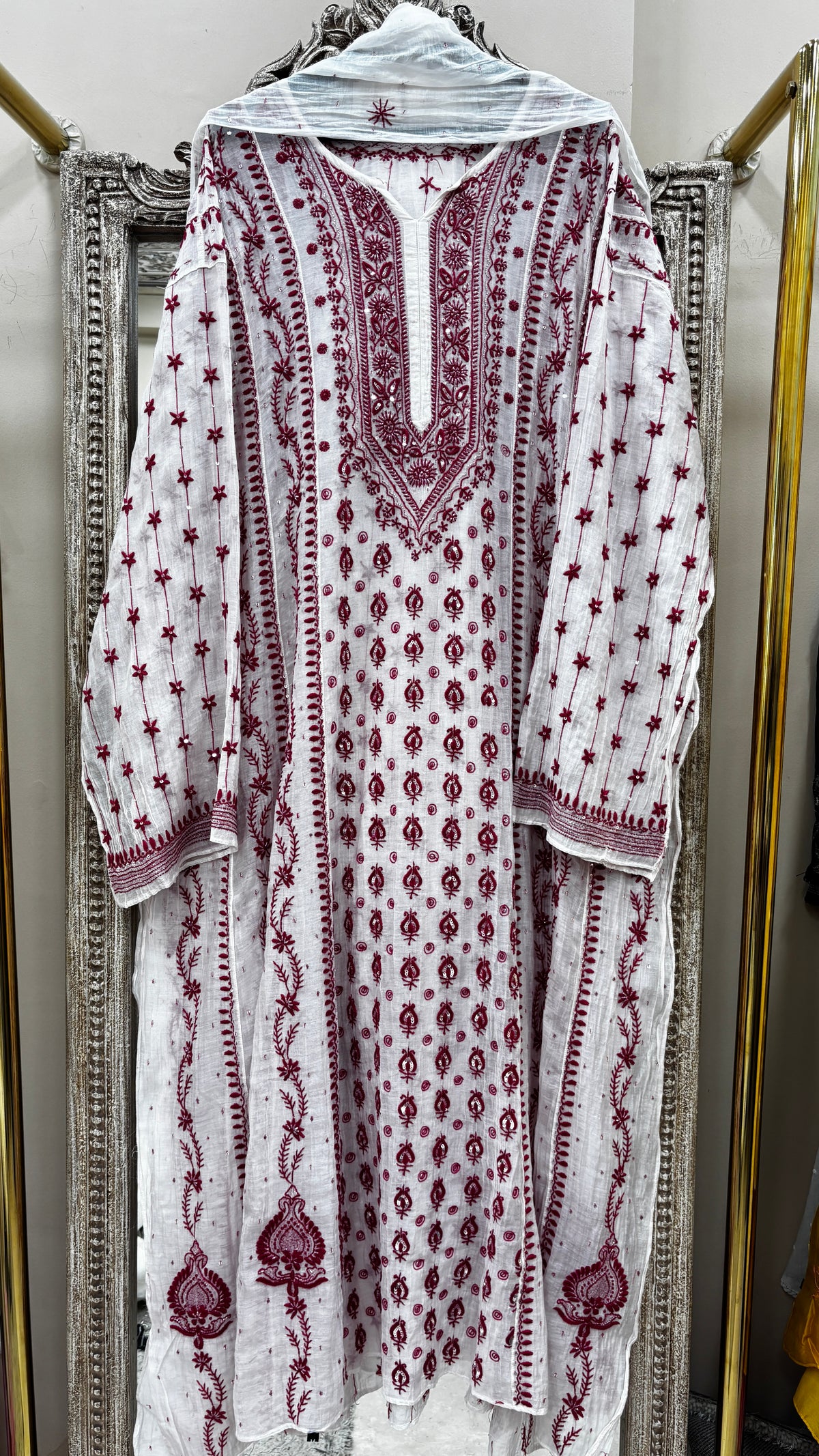 Pure Mul Anarkali Heavy Pearl And Cutdana Work With Dupatta White