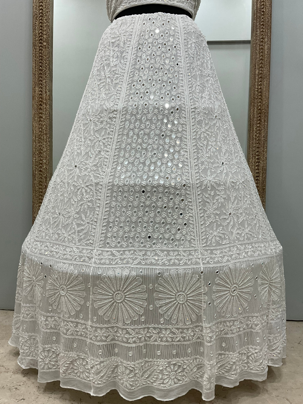 Georgette Lehenga Heavy Pearl and Sequence,Mirror Work White 01