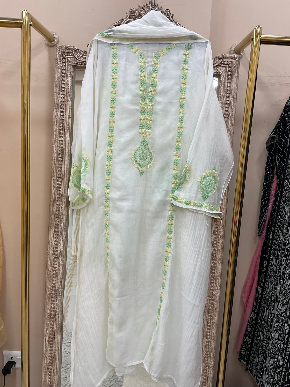 Pure Mul Straight Heavy Chikan Work With Dupatta White 01