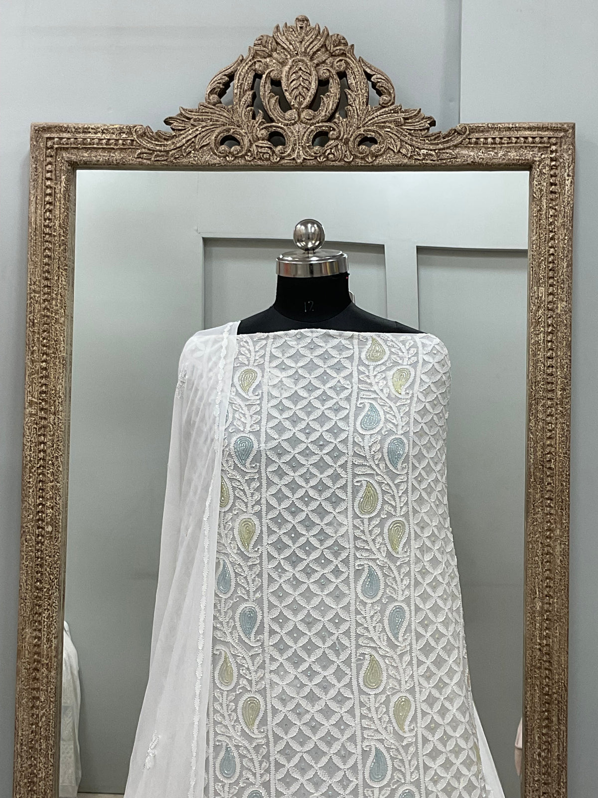 Cutdana Straight with Heavy Pearl Work White 02