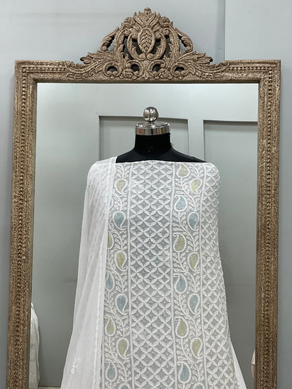Cutdana Straight with Heavy Pearl Work White 02