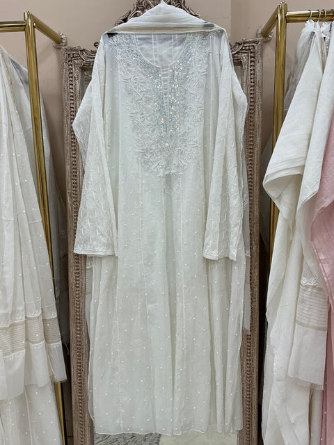 Pure Mul Anarkali Heavy Pearl And Cutdana Work With Dupatta Off White 02