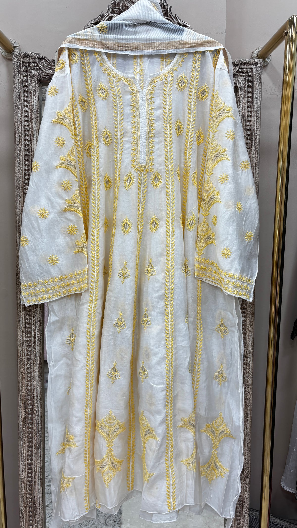 Pure Mul Anarkali Heavy Chikan Work With Dupatta White
