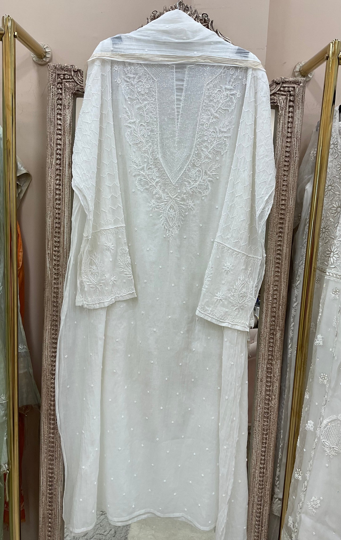 Pure Mul Straight Heavy Pearl And Cutdana Work With Dupatta White