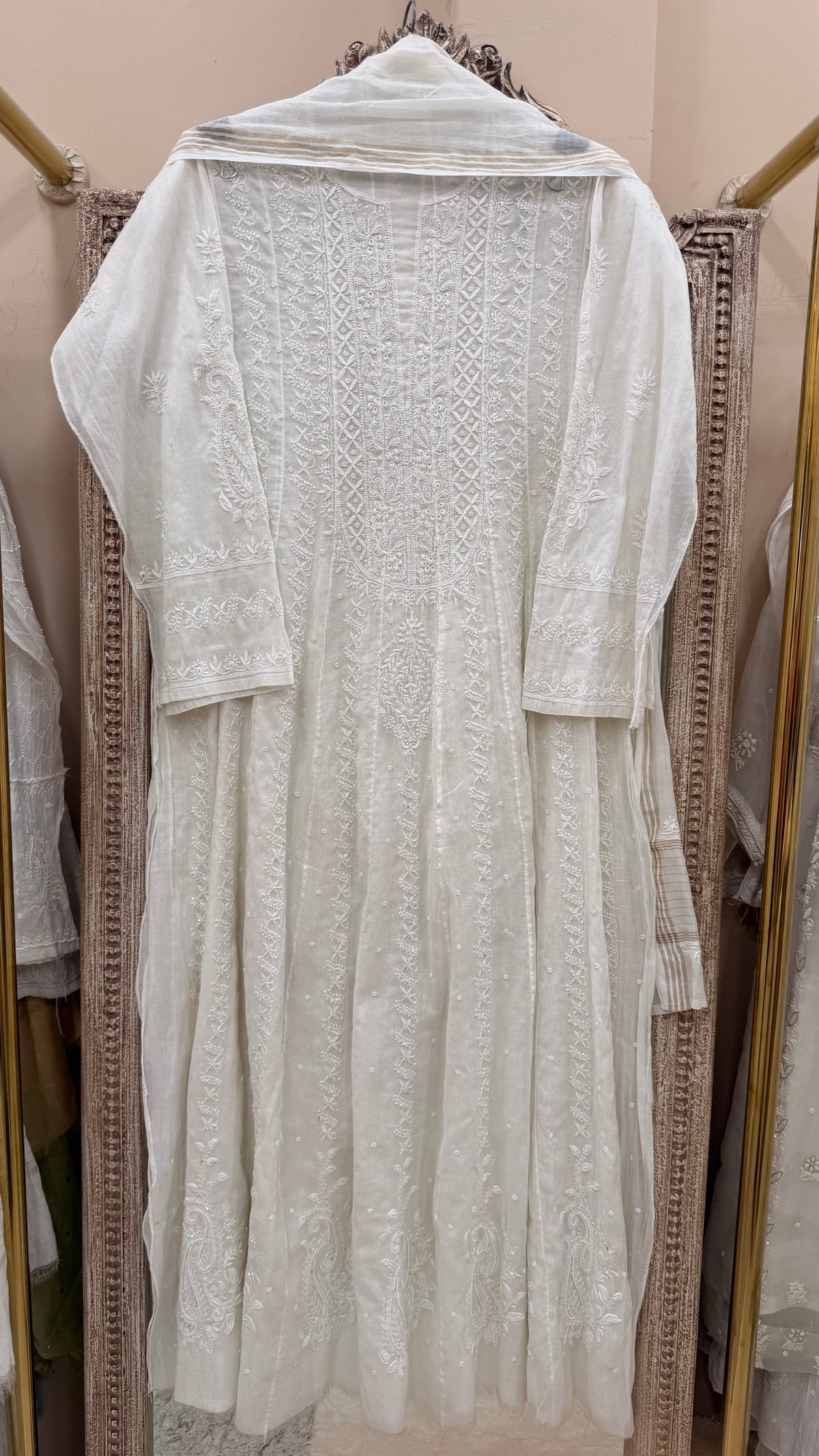 Pure Mul Anarkali Heavy Pearl And Cutdana Work With Dupatta White
