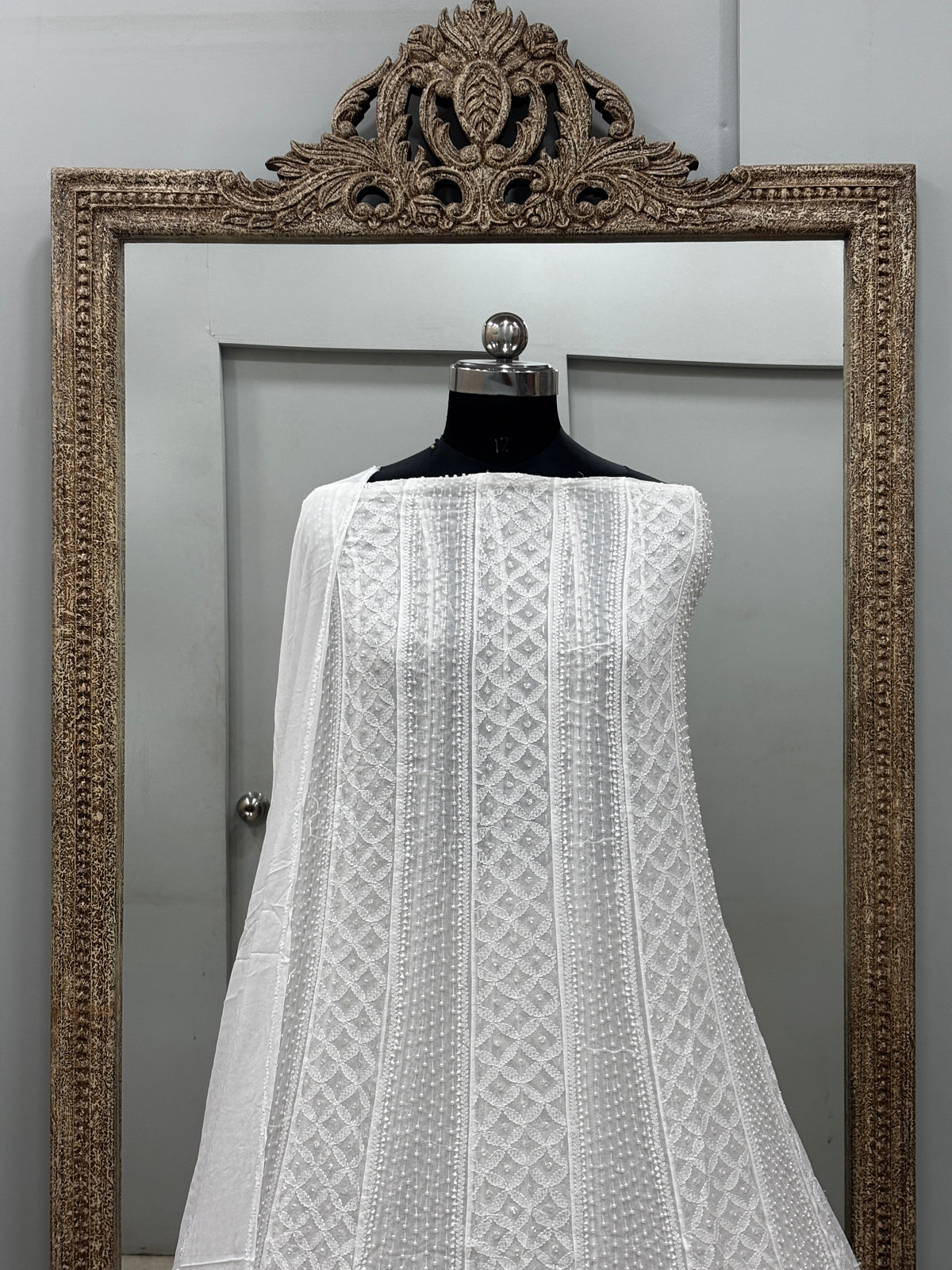 Anarkali Heavy Pearl And Cutdana Offwhite 02