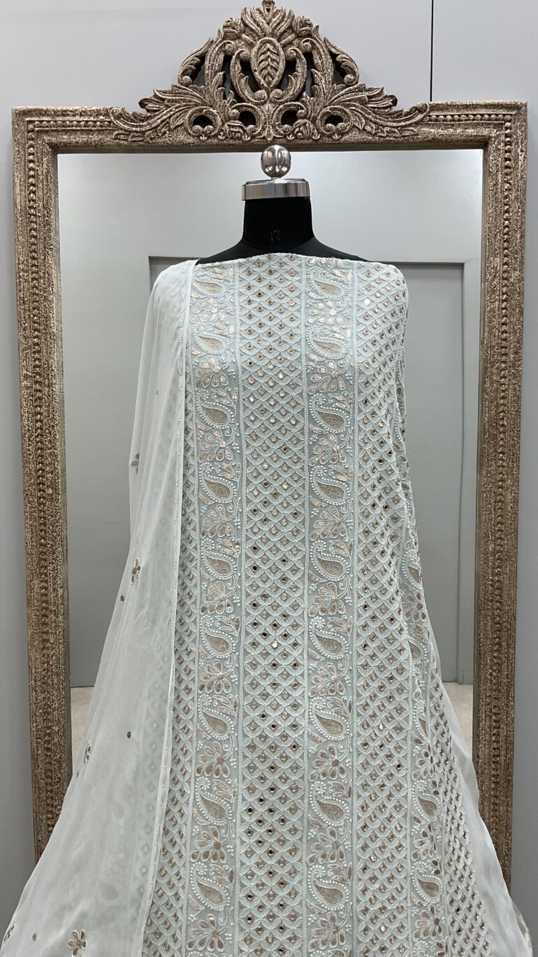 Real Mirror and Pearl Straight Light Blue